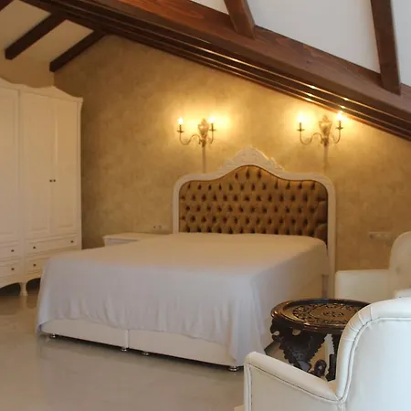 Vila Erguvan Konaklari